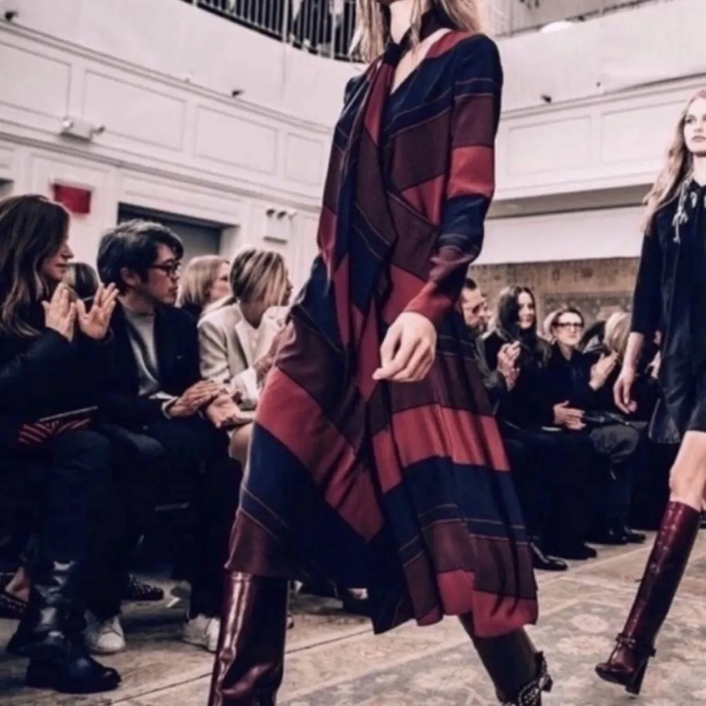 Tory Burch Lyon Navy/Burgundy Stripe Runway Long Sleeve Faux Wrap Dress Sz. 0 - Image 3