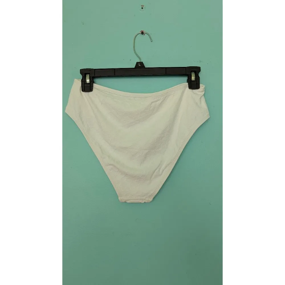 Women's Cupshe Swimsuit Set Size M White - Image 7