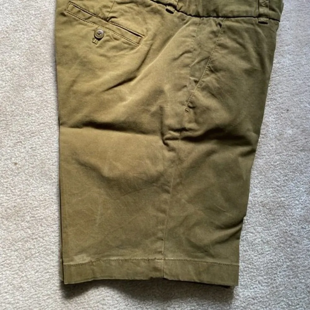JCrew Andie Shorts olive green size 4 - Image 11