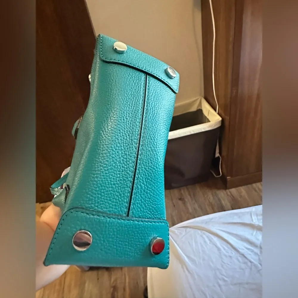 Michael Kors Studio Mercer Medium Messenger Crossbody Tile Blue - Image 3