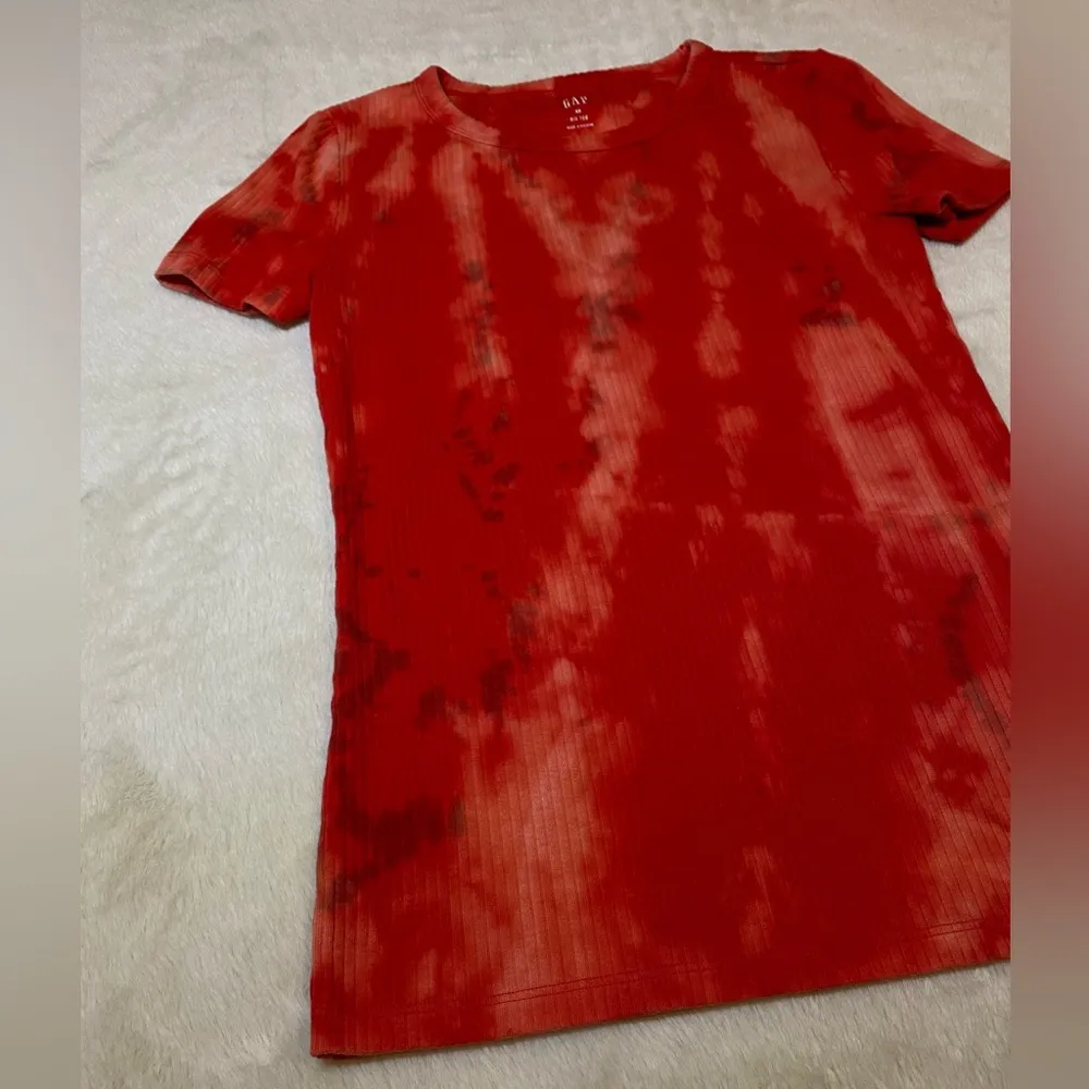 GAP Red Acid Wash Tee XS EUC Custom - Image 2