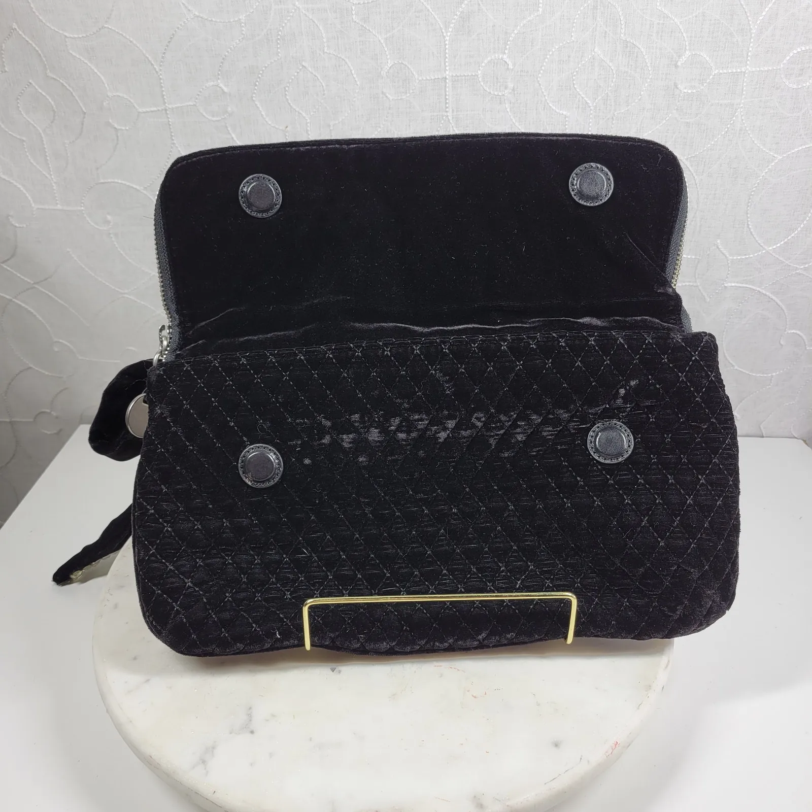 Juicy Couture Black Velvet Fold Over Clutch Quilted Rhinestone Bow Zipper Y2K - Image 3
