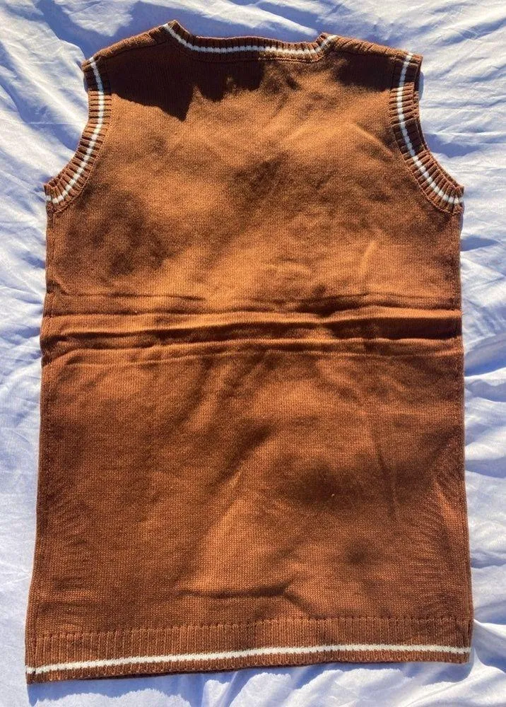 Oversized Sweater Vest - Image 5