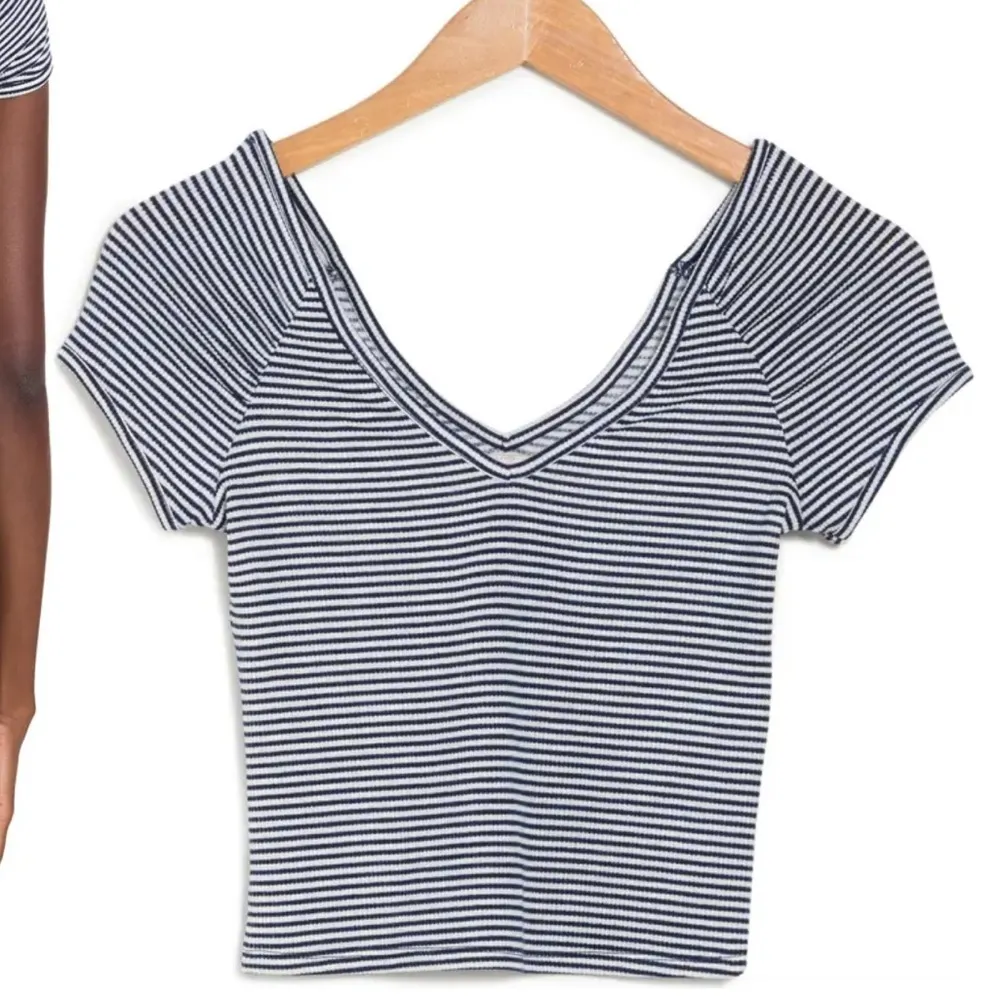 Mauby V neck top blue& white striped w/ raglan sleeves 2XL NWT Blue Size XXL - Image 3