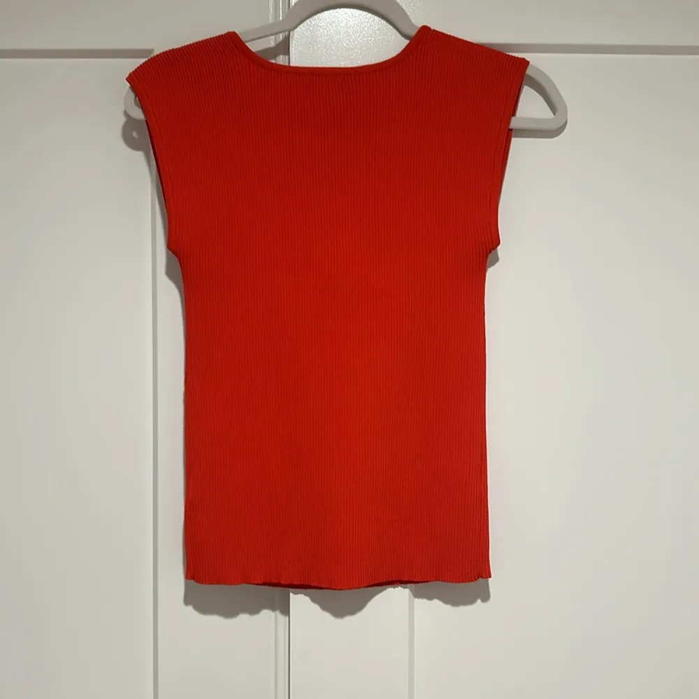 Red Knit Top Boutique - Image 2