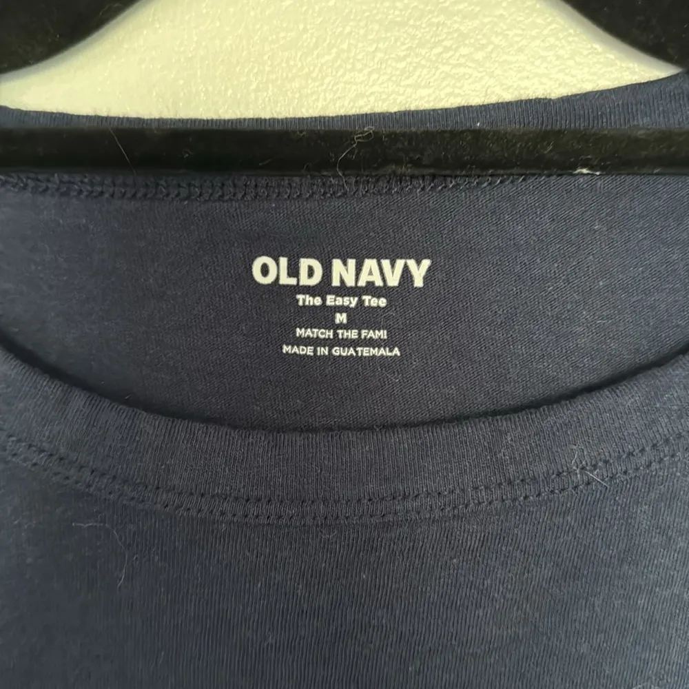 Old Navy Shirt Size M - Image 3