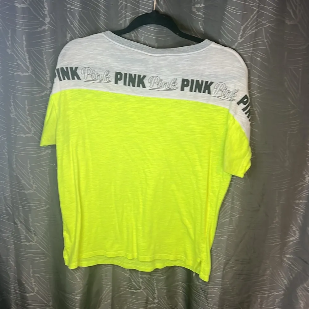 Pink Victoria Secret green, black and white tee shirt size Small - Image 4