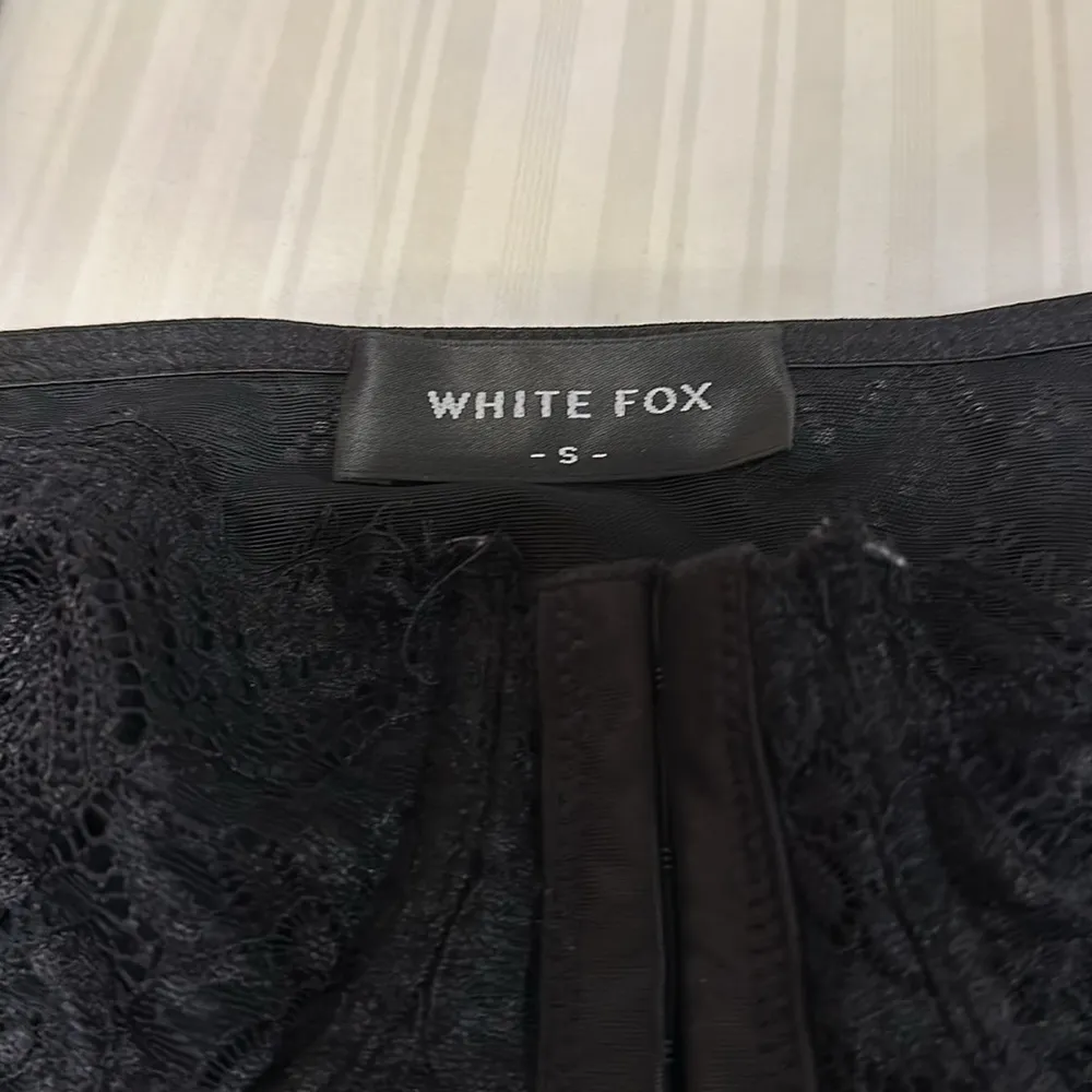 White fox corset top - Image 3