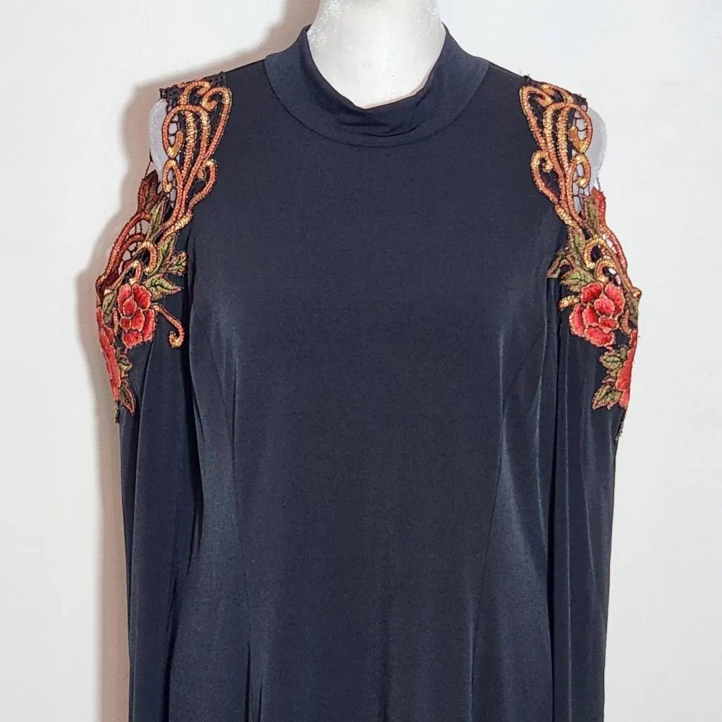 Venus Black Bodycon Dress with Floral Embroidered Shoulder Cutouts Size XL - Image 3