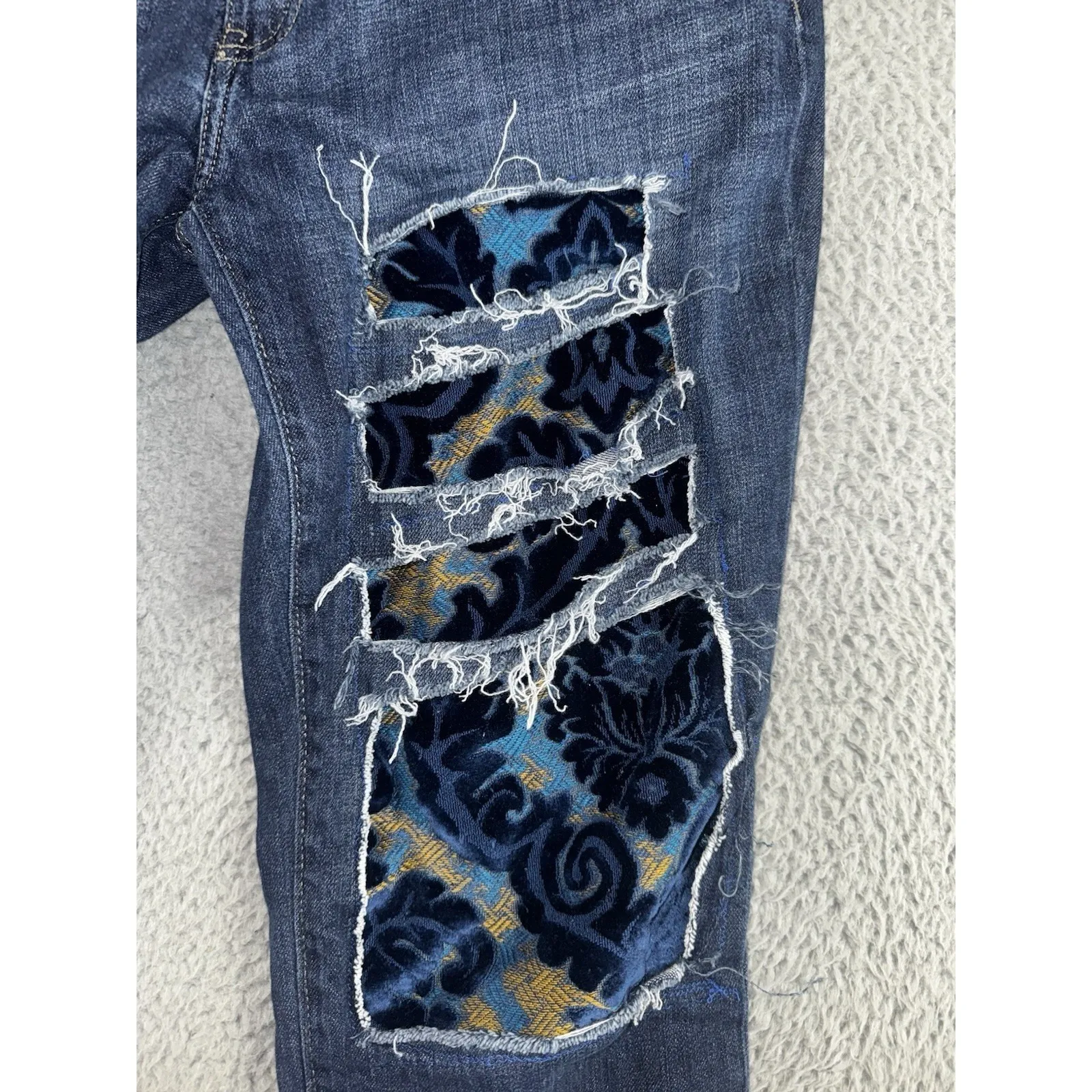 Eddie Bauer Crop Boyfriend Jeans Women‎ 8 Floral Embroidered Patchwork Denim - Image 6