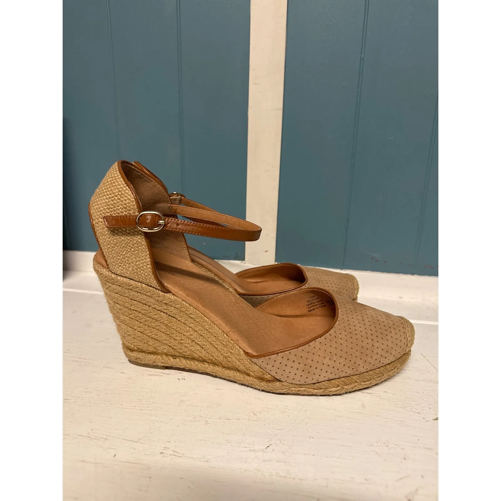 CASLON Women Tan Perforated Espadrille Wedge Ankle Strap Shoes Size 12M - Image 3