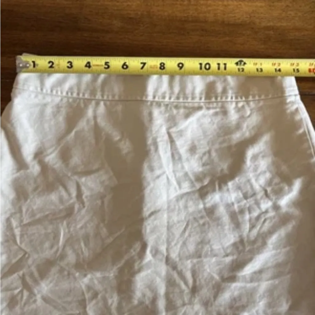 Banana Republic Pencil Skirt Khaki Size 8 Back Zipped Back Slit Knee Length - Image 4