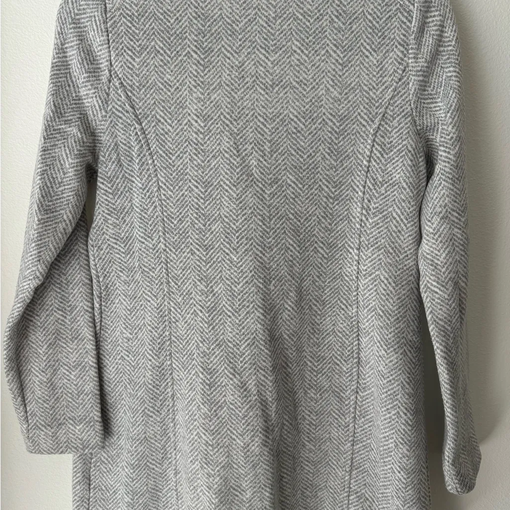 Banana Republic Light Gray Herringbone Trench Coat - Image 5