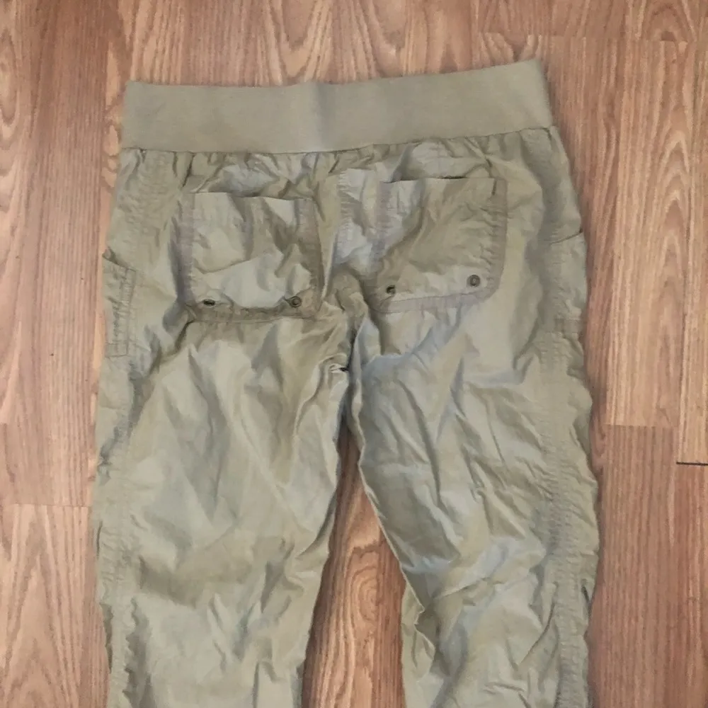 New York and Co khaki pants - Image 10