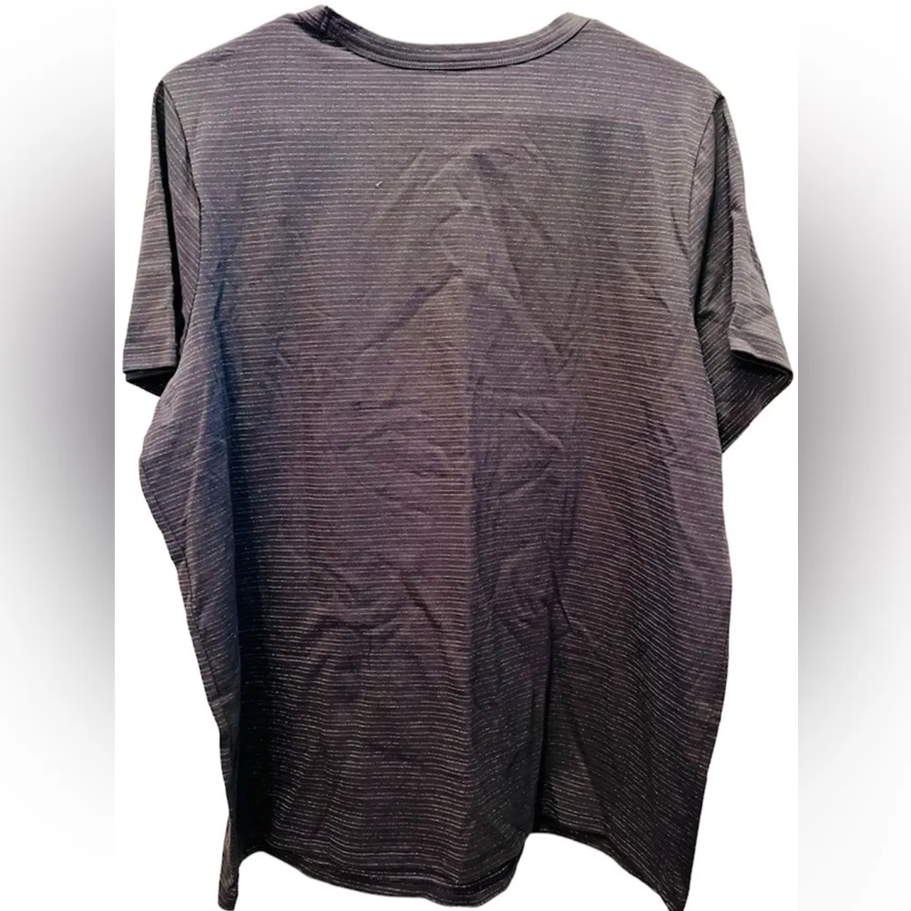 NWT  EveryWear T-Shirt Crew Neck Gray w Silver Shimmer Stripes XL Tall - Image 3
