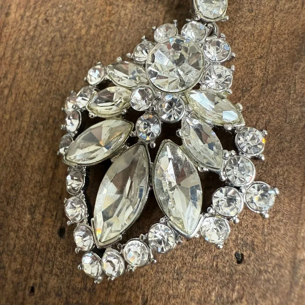 Banana Republic Rhinestone Statement Drop Pierced Earrings - Image 5