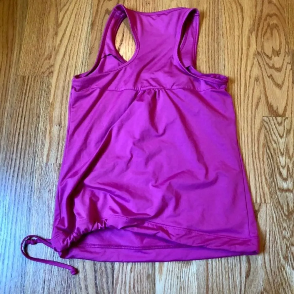 Athleta tinker tank size small - Image 3