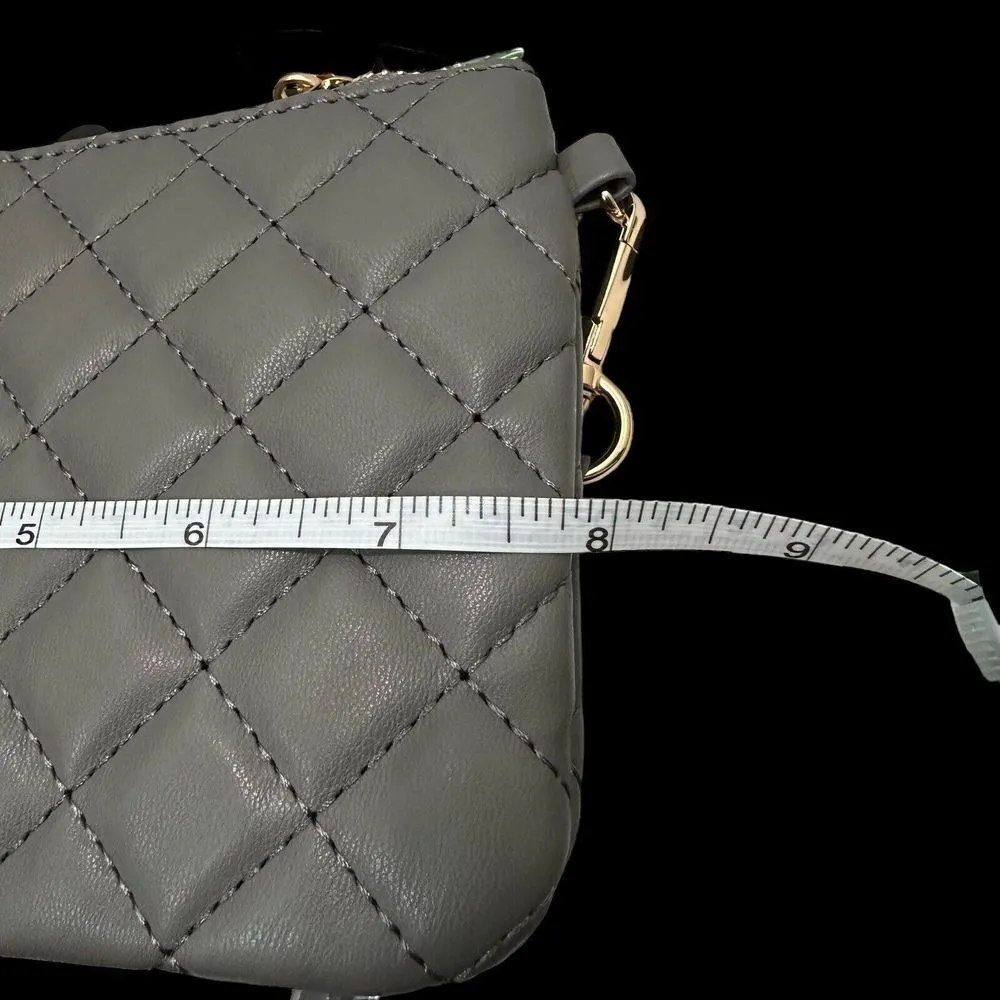 NWT Badgley Mischka Vegan Leather Quilted Wristlet Clutch Grey Gold-Tone Logo - Image 5