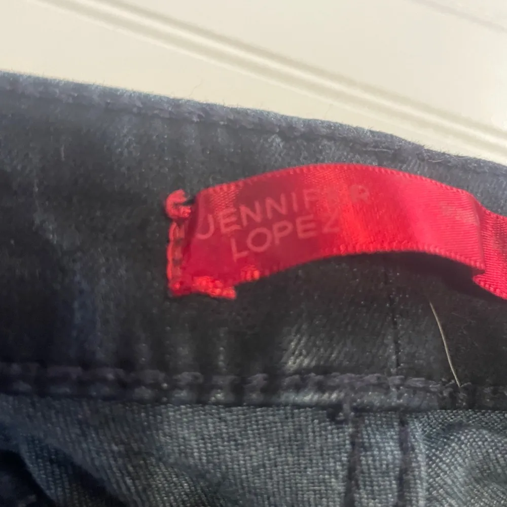 Jennifer Lopez - Sculpt Straight -12 - Image 7