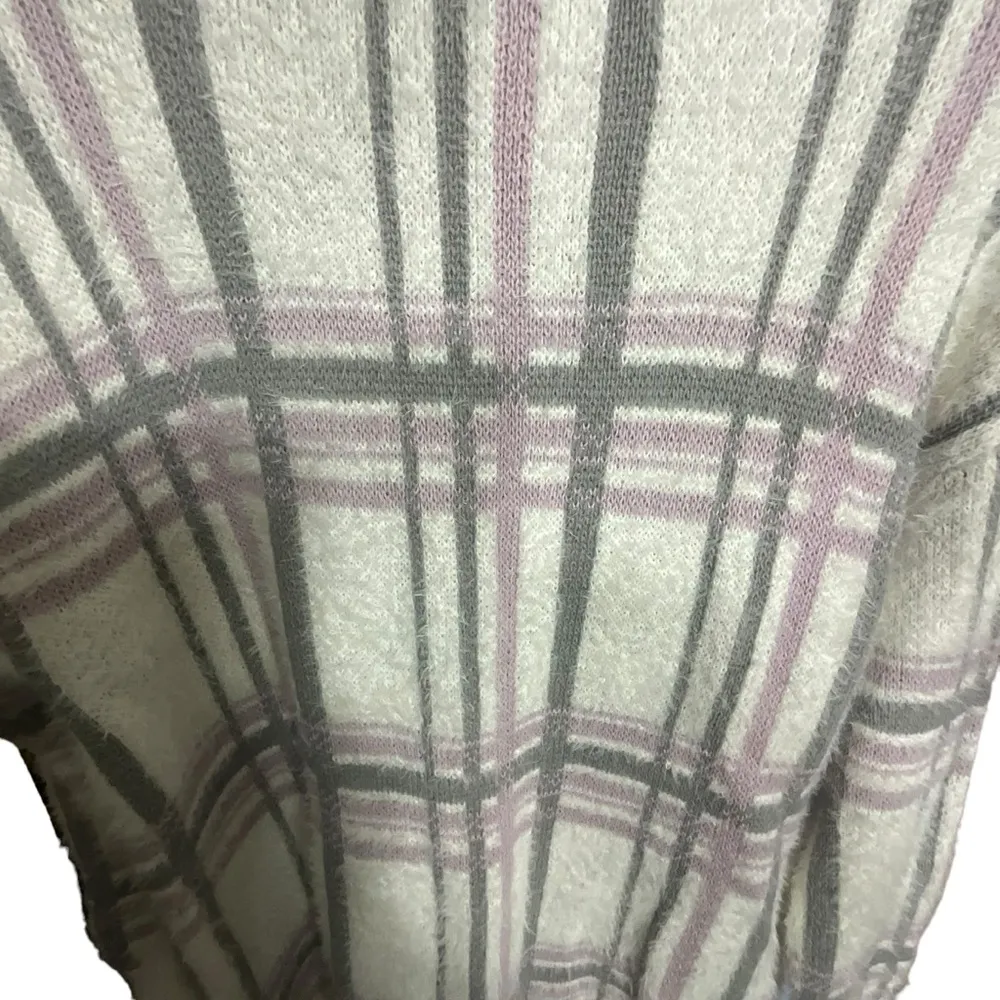 Leo and Nicole Dove Lilac and Grey Cotton Blend Cowl Neck Sweater - Image 4