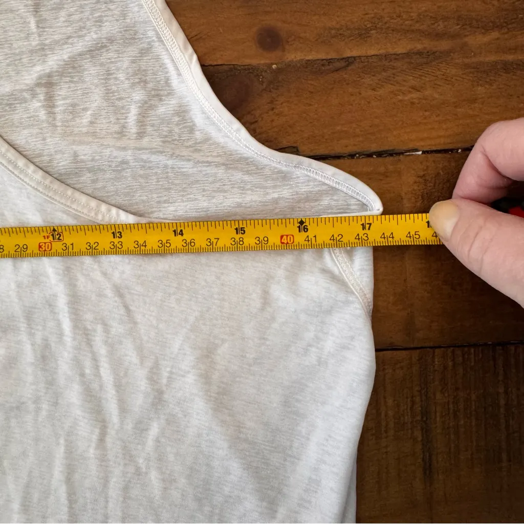 LULU 🍋 Racerback Tank Top - Image 5