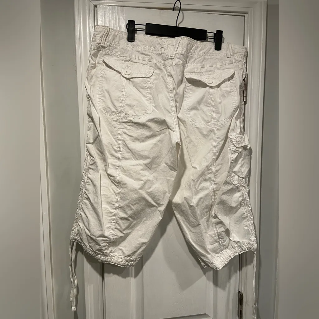 Faded Glory Size 18 White Cotton Stretch Lightweight Cargo Shorts Drawstring Hem - Image 7