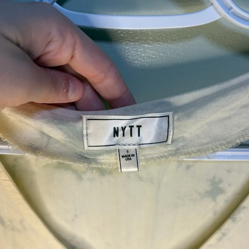 NYTT V Neck Button Up Short Sleeve T-shirt Small Tie Dye Cream Front Pocket - Image 7