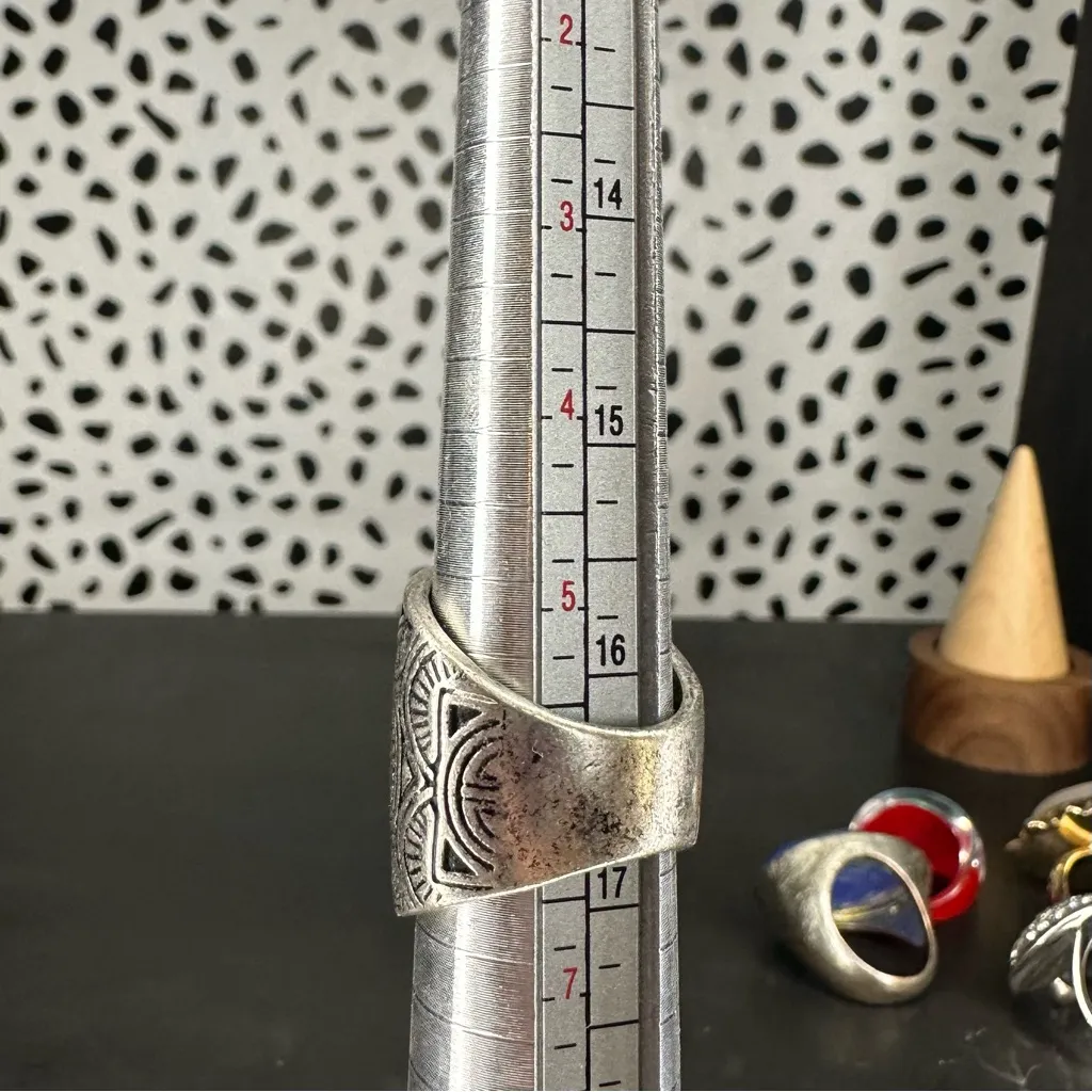 Assorted Costume Rings Set Faux Stones Multiple Styles Blue - Image 8