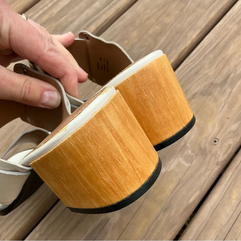 Elegant leather slip in sandals 🌷🌷 - Image 9