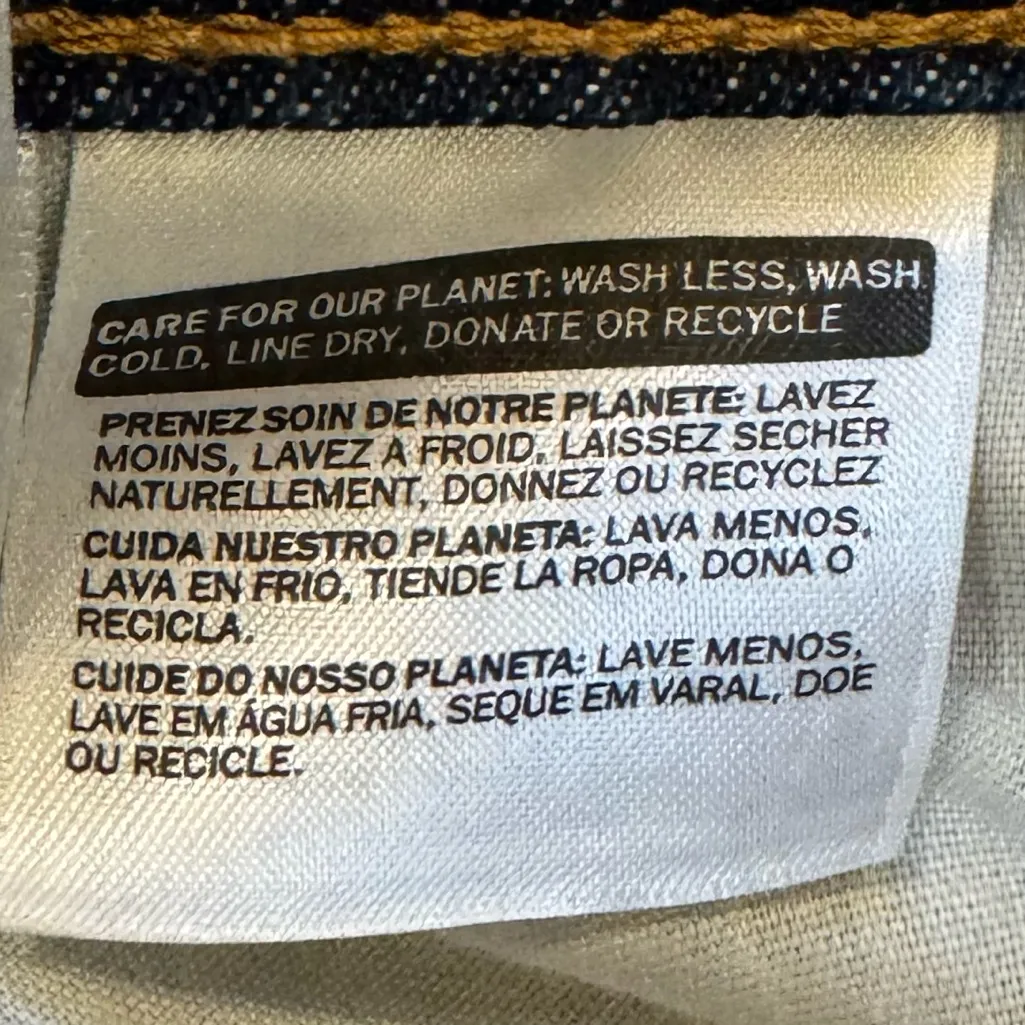 Levi’s Distressed Denim Mini Skirt W27 Vintage Inspired Y2K Festival Ready - Image 10