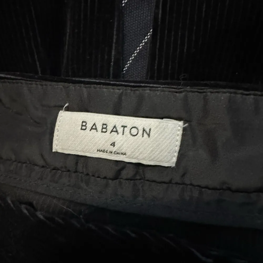 Babaton Aritzia Cole High Rise Flare Corduroy Black Trouser Size 4 - Image 4