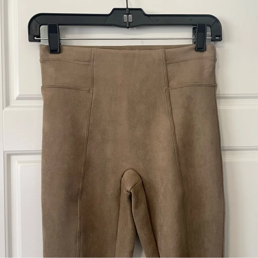 Spanx Faux Suede Camel Pull On Leggings Size XSP - Image 6