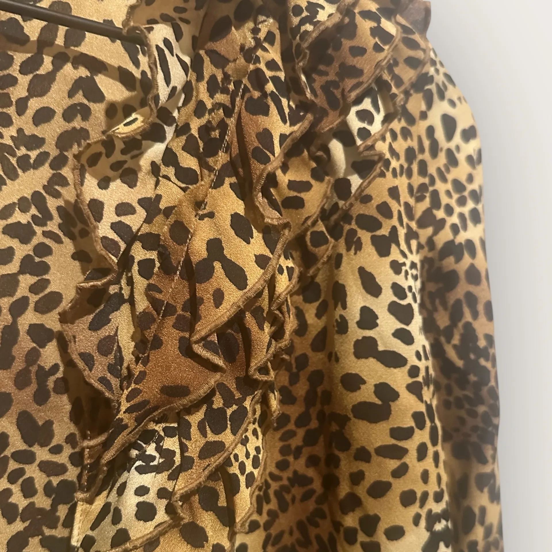 Jones New York Small Cheetah Print Ruffled Button Up Blouse Top - Image 4