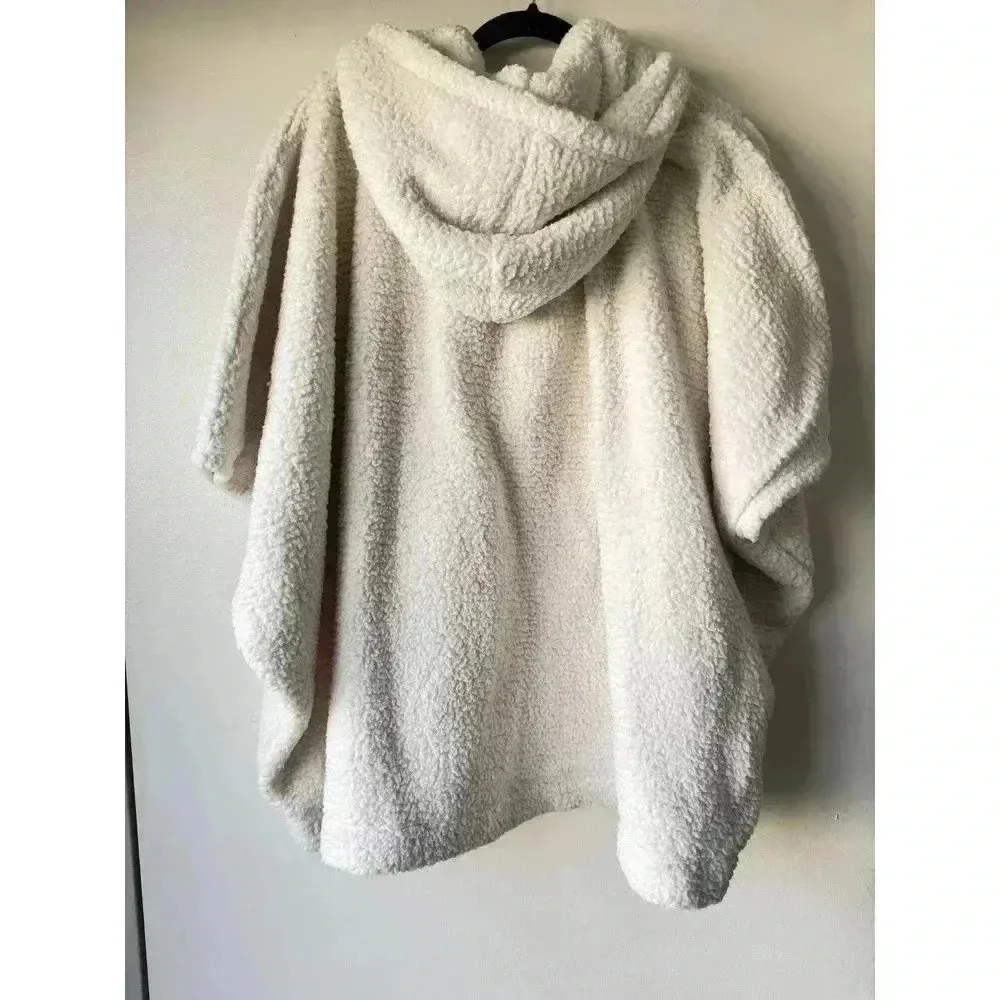 🆕Aerie OFFLINE Teddy Sherpa Cape Poncho Oversized Hooded Jacket - Image 2