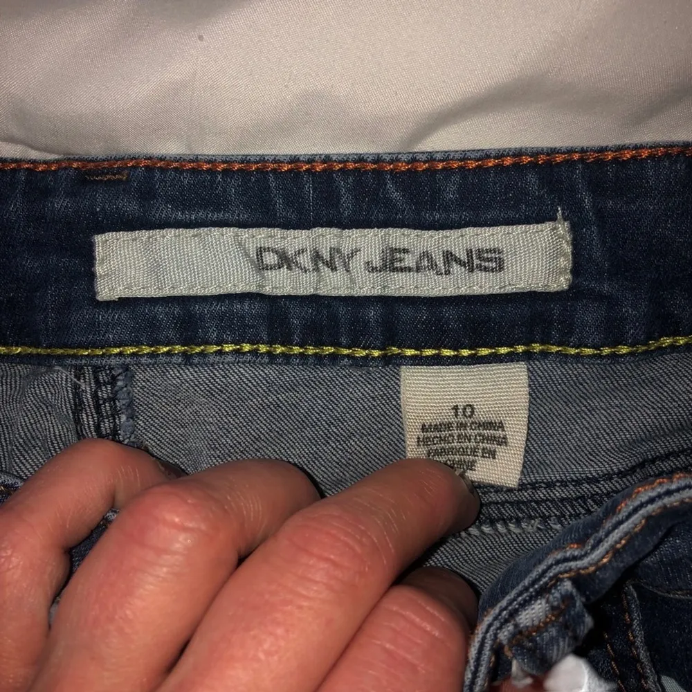 Dkny Blue Jean Shorts Distressed Mid-Rise - Image 3