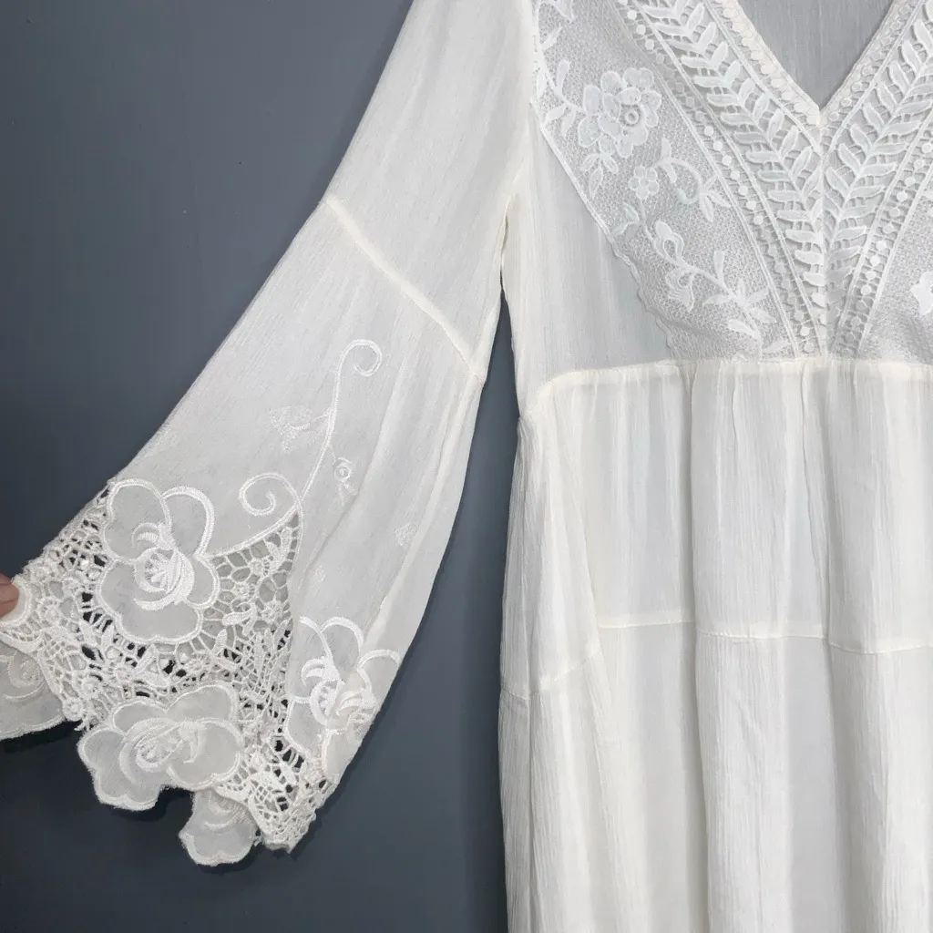 Altar'd State White Long Bell Sleeve Lace Lined V-Neck Boho Dress Medium - Image 3