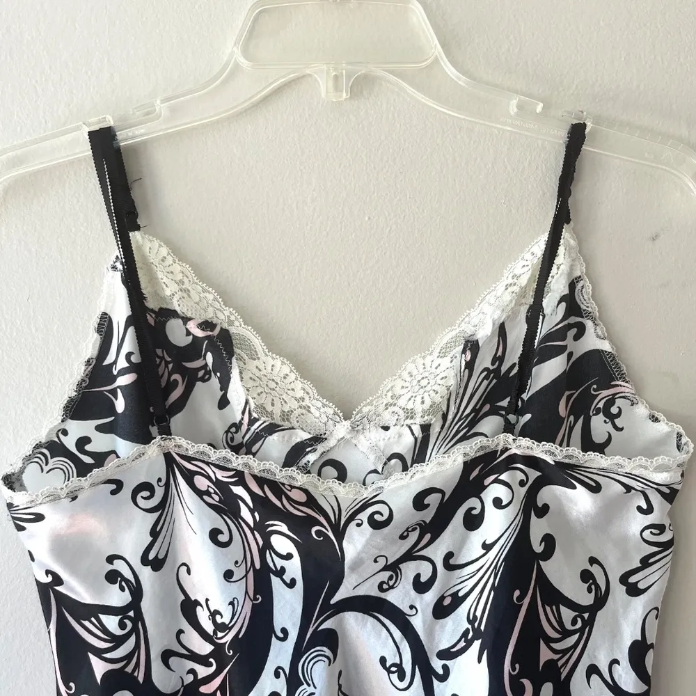 Gilligan OMalley Sz‎ M LUXE Satin Babydoll Shiny Lacy Night Gown V Neck Silver Size M - Image 6