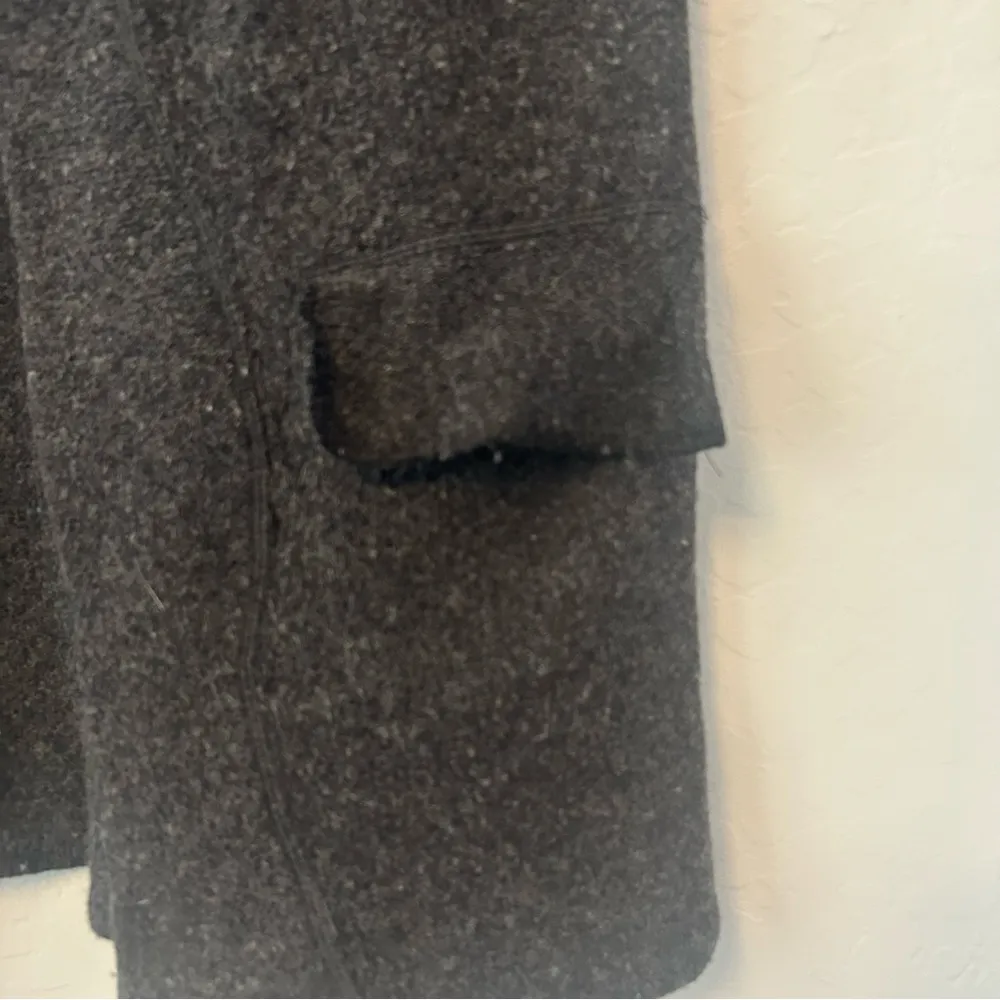 Soft Surroundings black 100% merino wool cardigan sweater coat with sequins med - Image 5