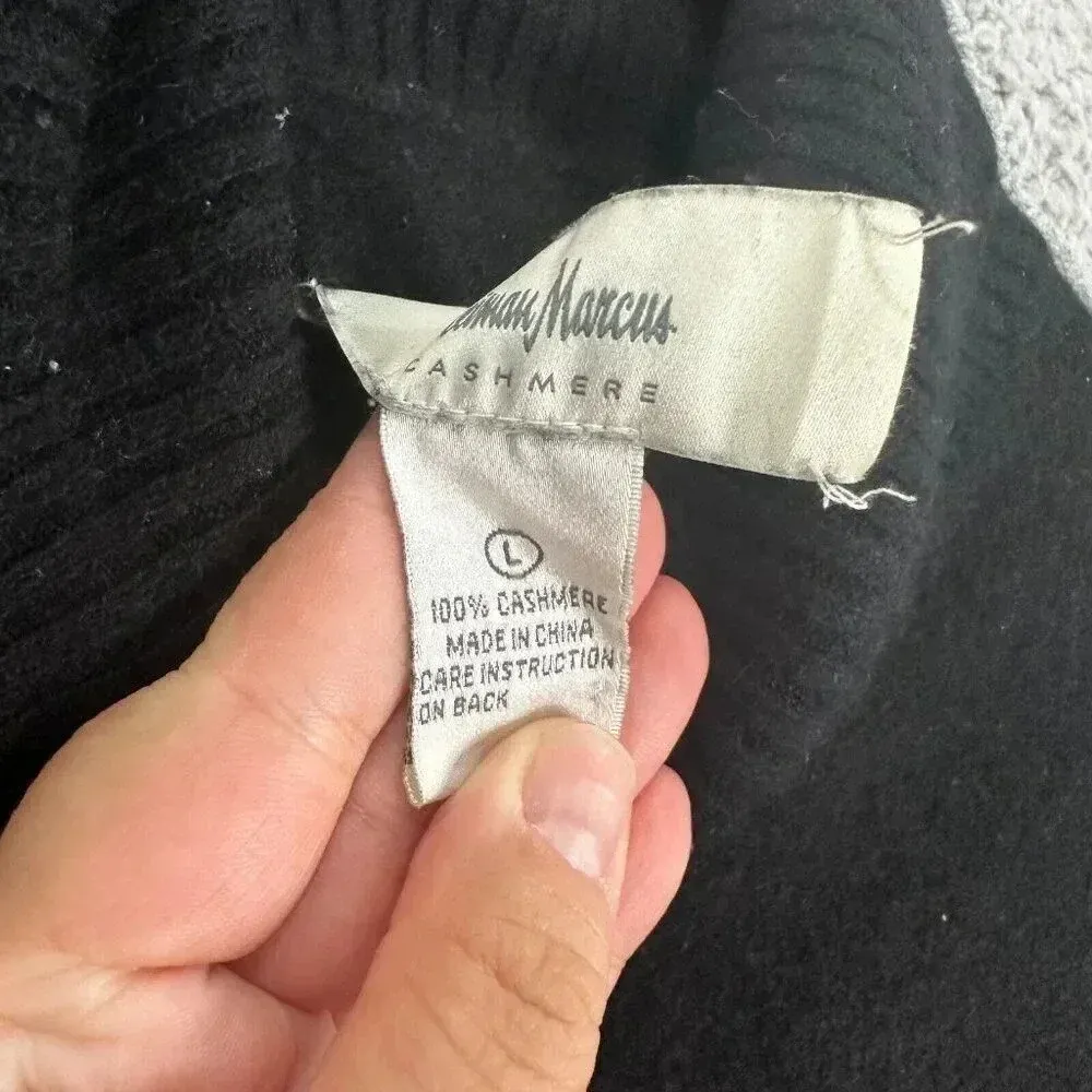 Neiman Marcus cashmere sweater womens large‎ black turtleneck minimalist basic - Image 5