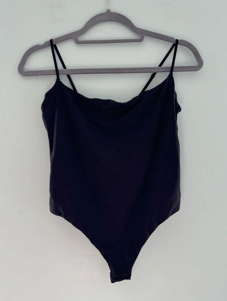 SKIMS Fits Everybody Cami Bodysuit Onyx - Image 8