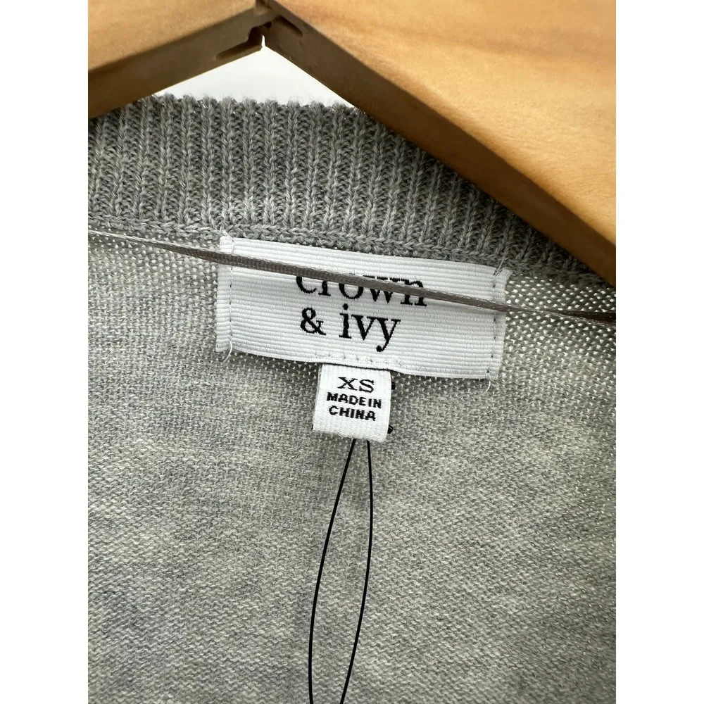 Crown & Ivy Sweater Women XS NWT Grey Red Penguin Scarf Crewneck Knit Pullover - Image 5