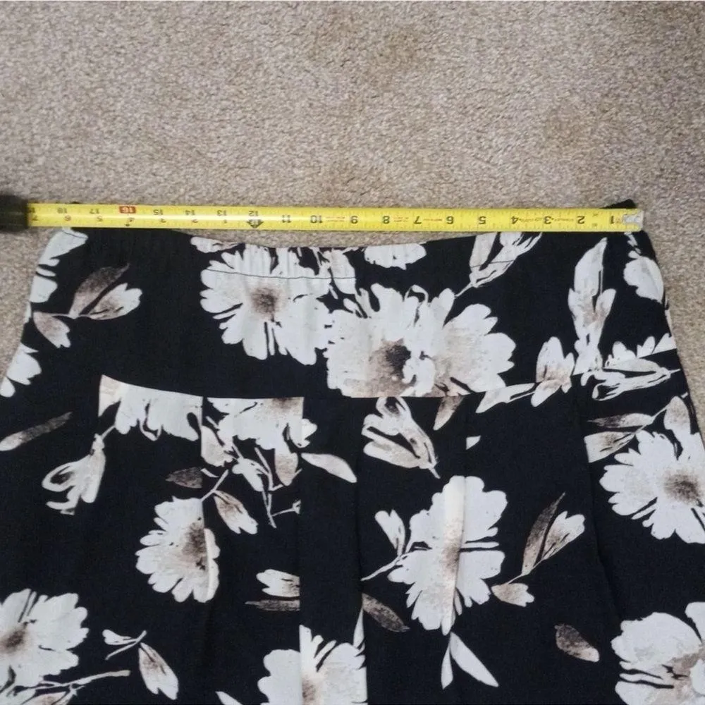 Ann Taylor Loft Botanical Floral Beachy Mini Skirt Size L - Image 9