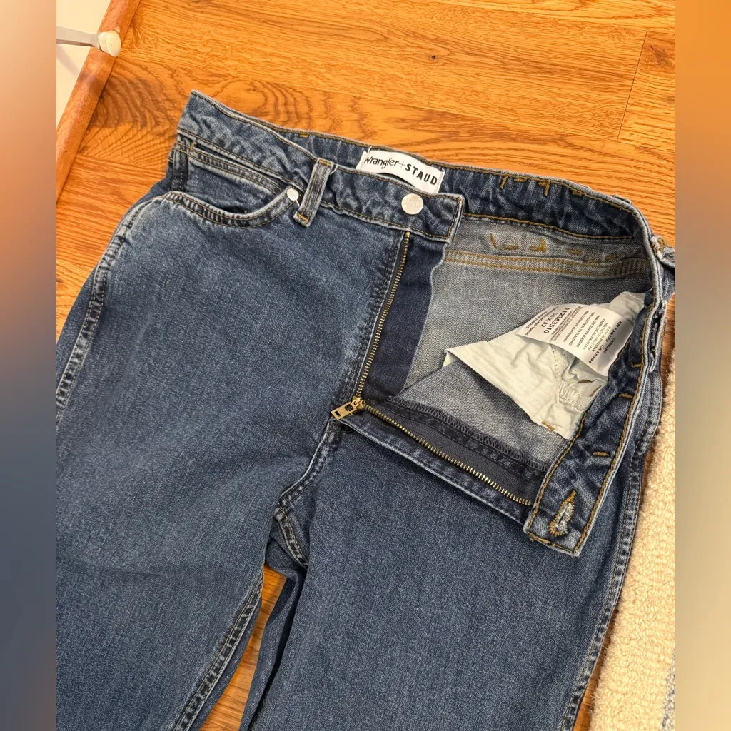 Wrangler x STAUD Flare Jeans Size 30x32 - Image 4