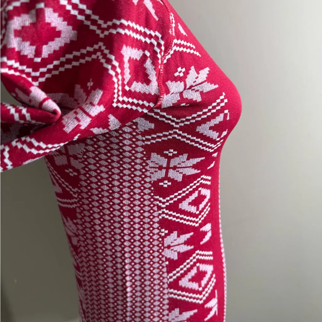 Climawear  Red Patterned Long Sleeve top small - Image 6