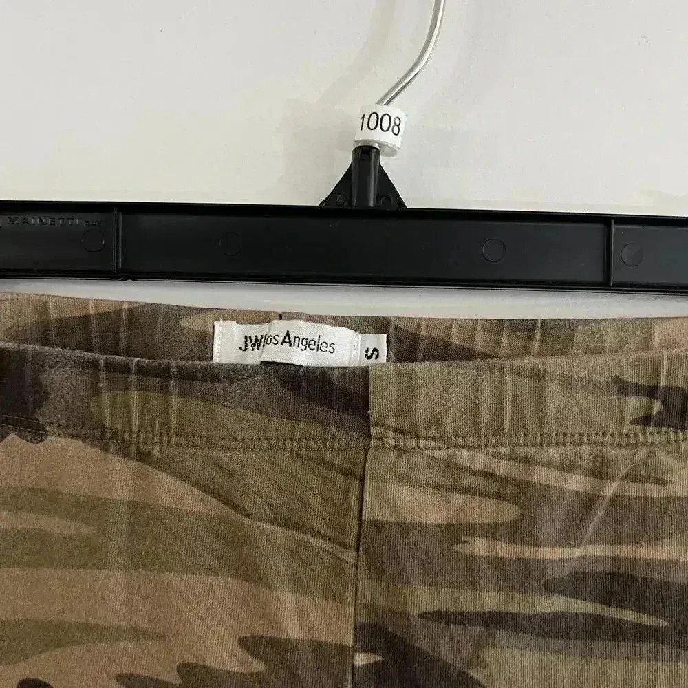 1008 Johnny Was Emboridered Camo Leggings Size Small Color Brown Green - Image 2