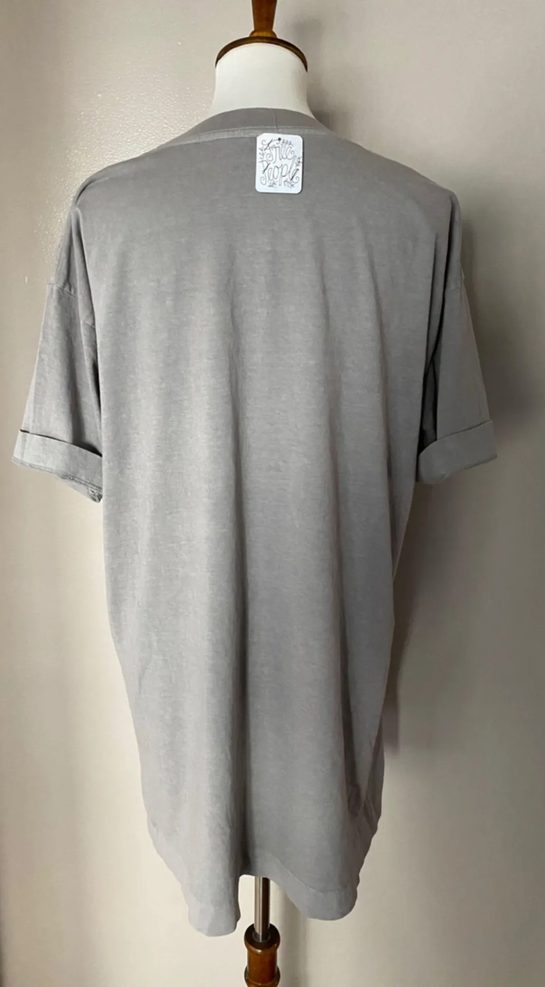 Kim Hemp Lounge Tee - Image 7