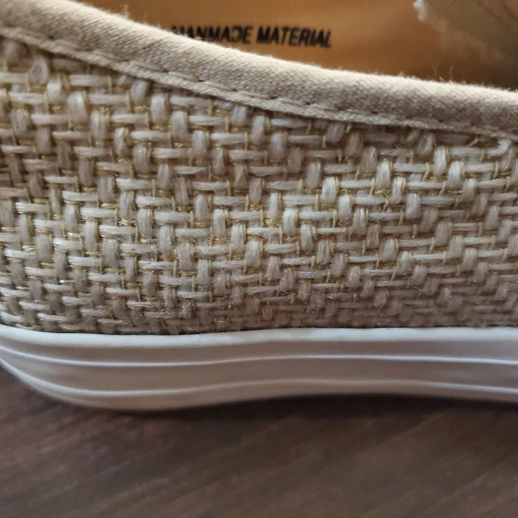 Gold and cream flats with 1 inch platform size 6.5 by Restricted brand ,… - Image 3