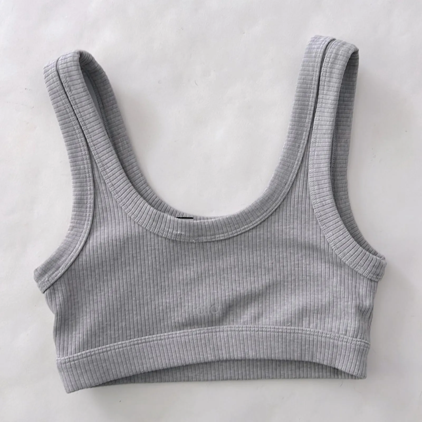 Alo Yoga Wellness Bra in Heather Gray Size XS $89 [COPY] - Image 4
