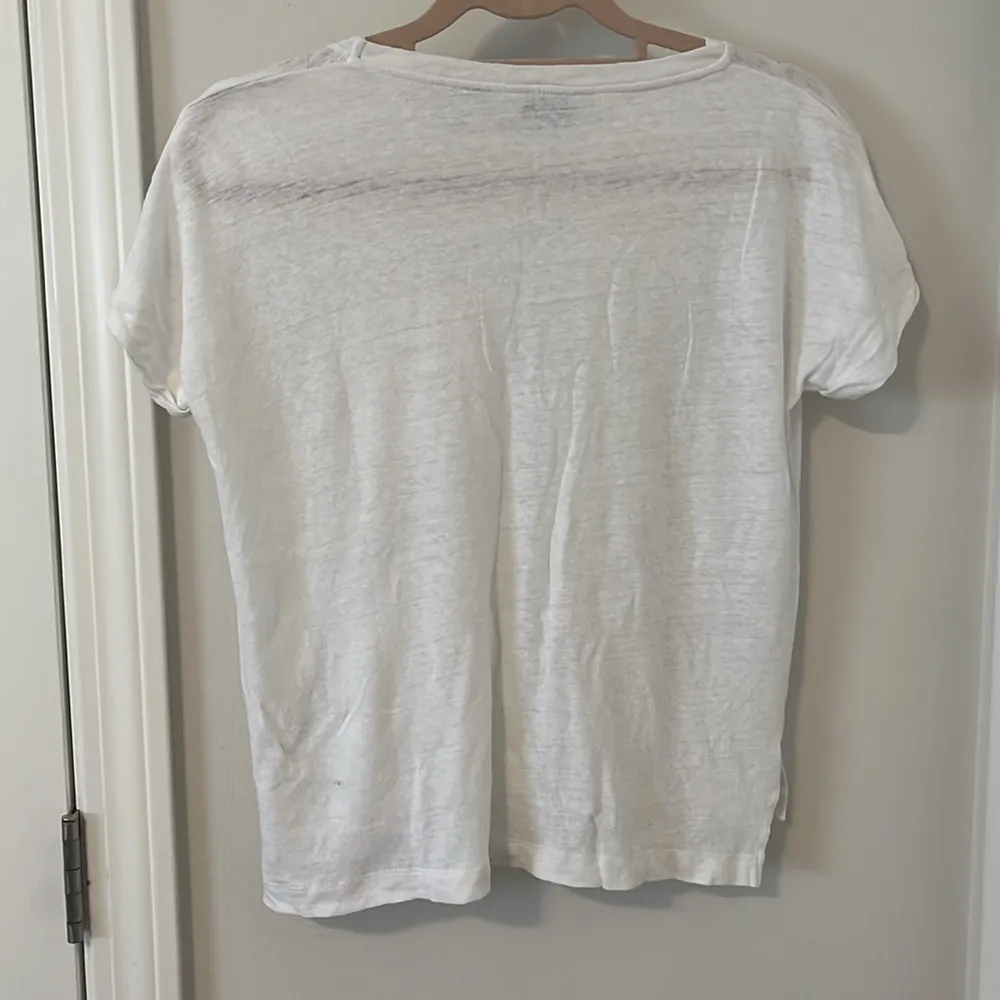 Vineyard Vines white cotton/linen crew neck tee shirt in size Medium - Image 6