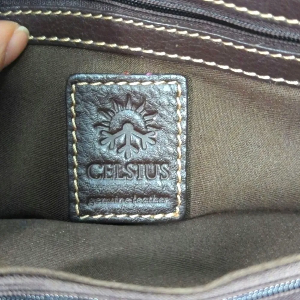 Celsius Pebble Hand Bag‎ Brown - Image 5